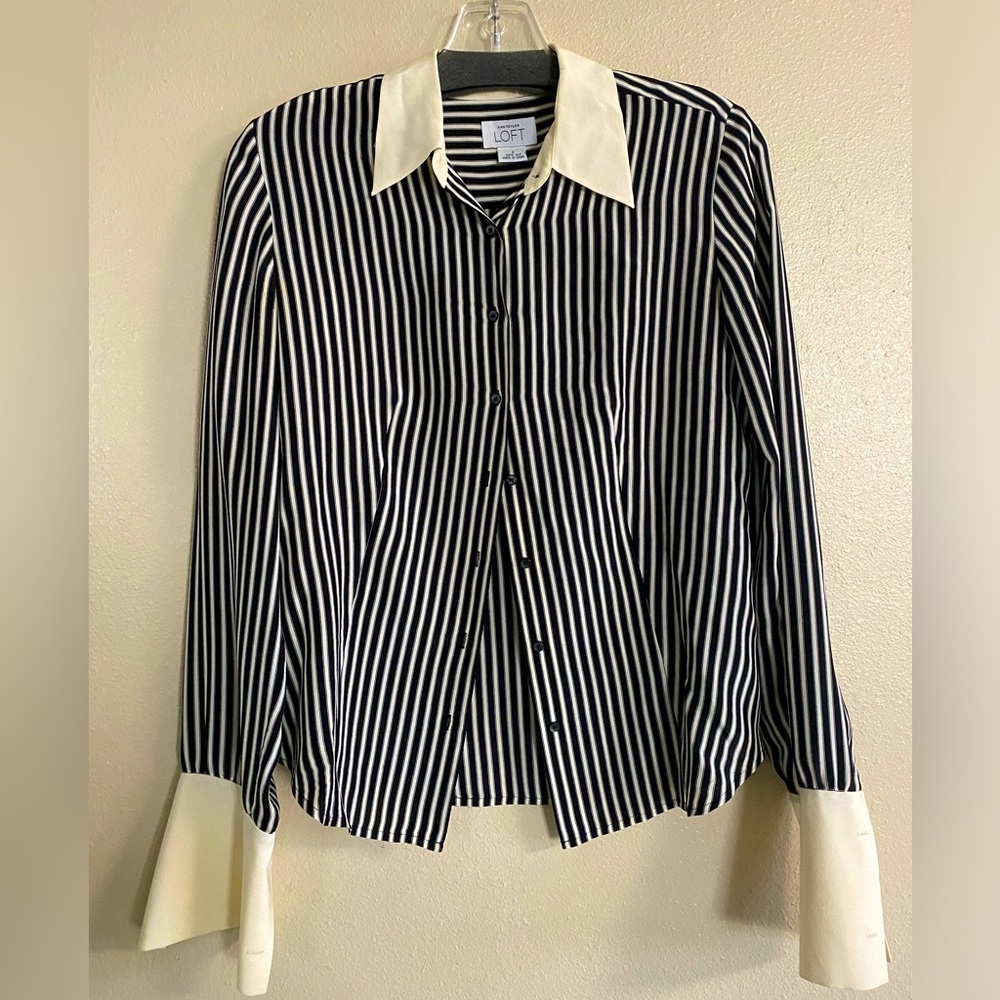 Ann Taylor Loft Silk Button down Blouse